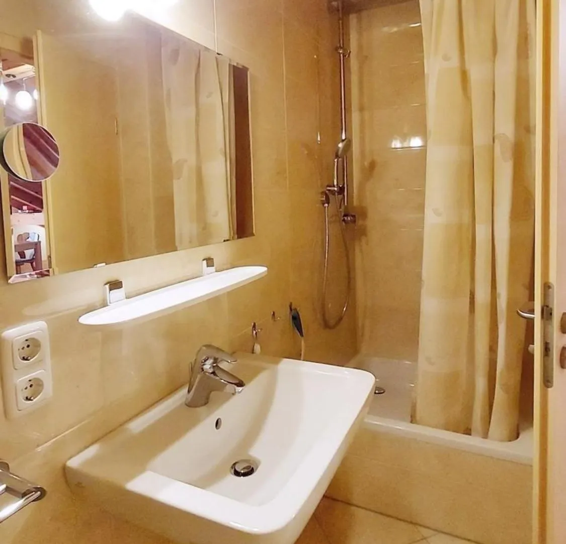 Ferienwohnung Nr 5, Lechbruck-Gruendl, Allgaeu Prem Apartment